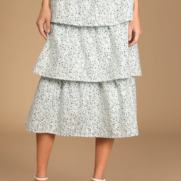 NWT Lulus Top Tier Babe Blue Floral Embroidered Sleeveless Midi Dress (size S) - Picture 4 of 12